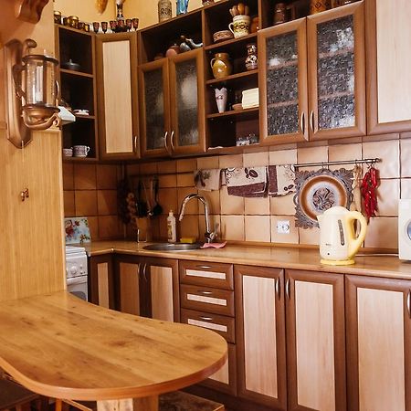 Apartment Na Shevchenka 3 Lvov Exteriér fotografie